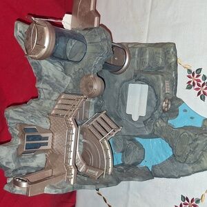 Nano Action Figure Playset with Blue and Gray Features